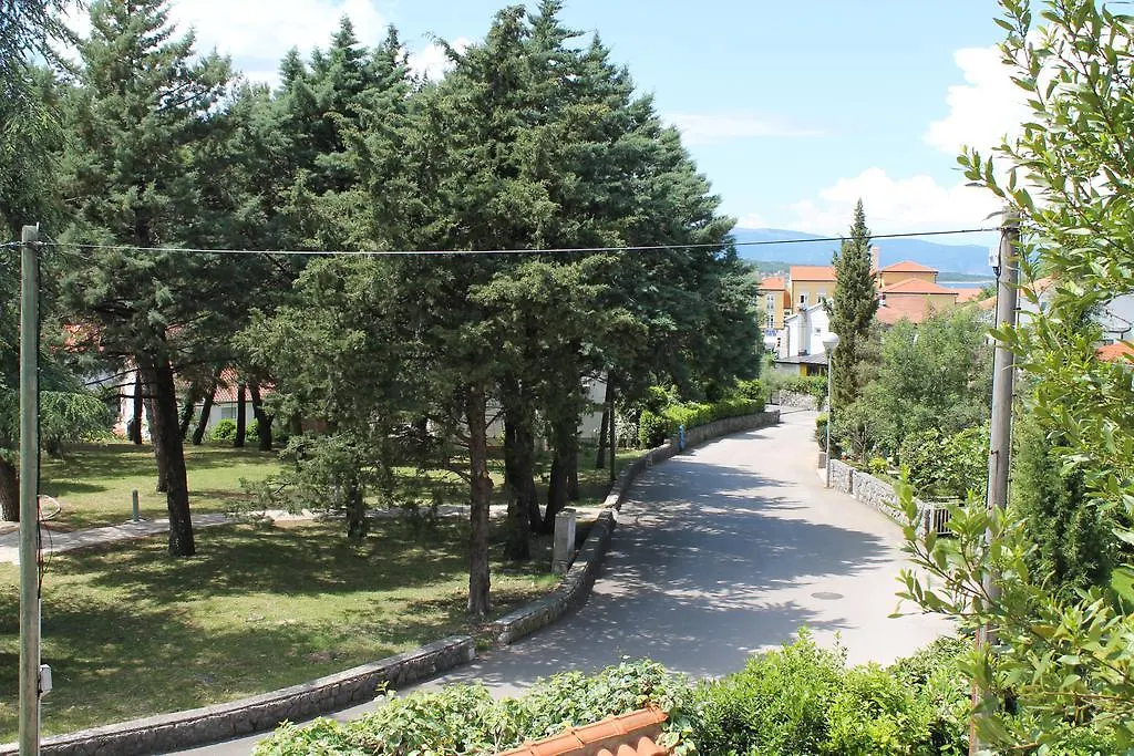 Apartments Ivan Malinska Croatia